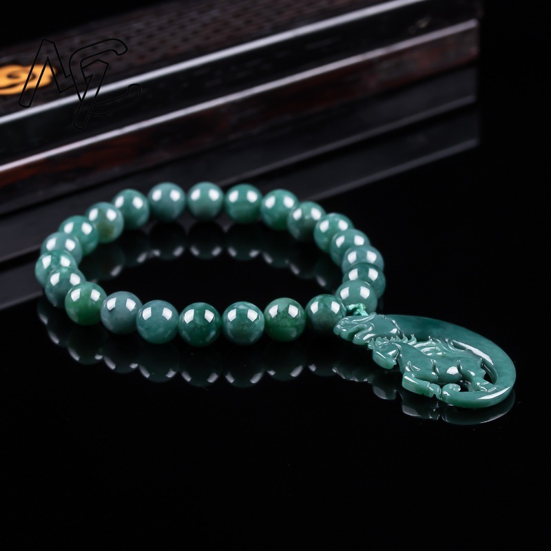 Natürliches Jadeit Blauwasser- – Jewelry & Watches Bench Bewertung und Preis